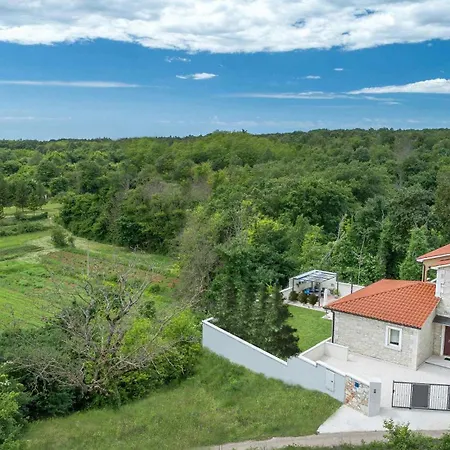 Coridigo: Panoramic Nature Retreat With Terrace And Gym Villa *