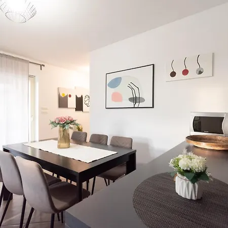 Coridigo - Unique High Position, Panorama Nature View, Cozy Dining Terrace, Fenced Villa Kringa