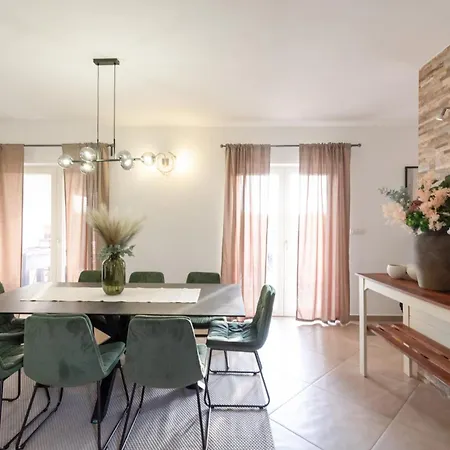 Coridigo - Unique High Position, Panorama Nature View, Cozy Dining Terrace, Fenced Villa