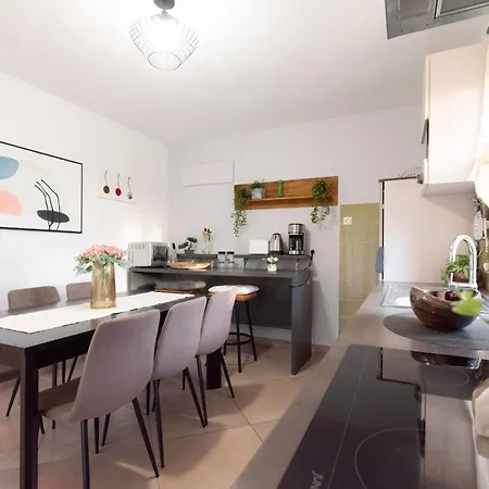 Coridigo - Unique High Position, Panorama Nature View, Cozy Dining Terrace, Fenced *