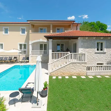 Coridigo - Unique High Position, Panorama Nature View, Cozy Dining Terrace, Fenced Willa Kringa