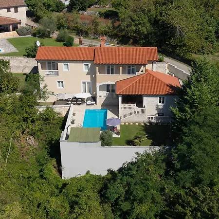 Coridigo - Unique High Position, Panorama Nature View, Cozy Dining Terrace, Fenced Kringa